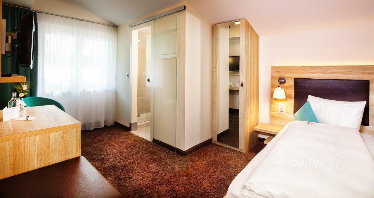 Hotel Oberland Triesenberg Екстериор снимка