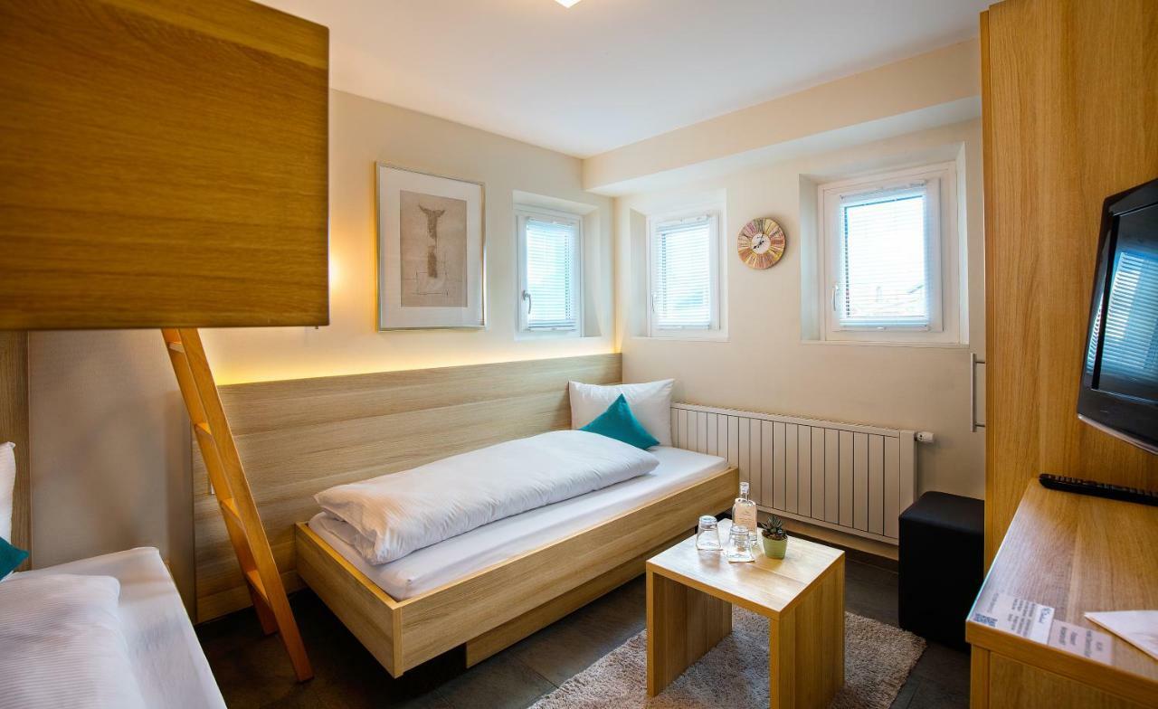 Hotel Oberland Triesenberg Екстериор снимка