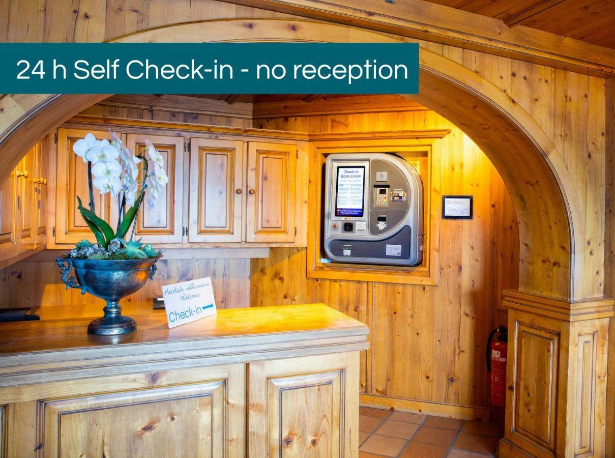 Hotel Oberland Triesenberg Екстериор снимка